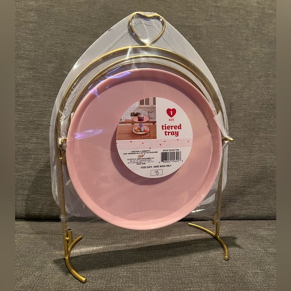 Target Accents Target Bullseye Playground Heart Tiered Tray Poshmark